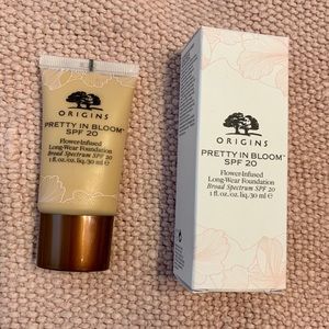 Origins Pretty in Bloom SPF Foundation Medium Cool